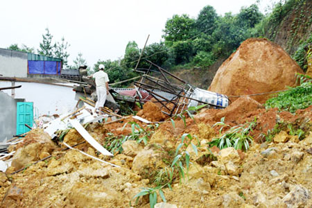 Lũ quét tại huyện Tam Đường – Lai Châu hôm 1-8-2014 làm 7 người chết và mất tích.